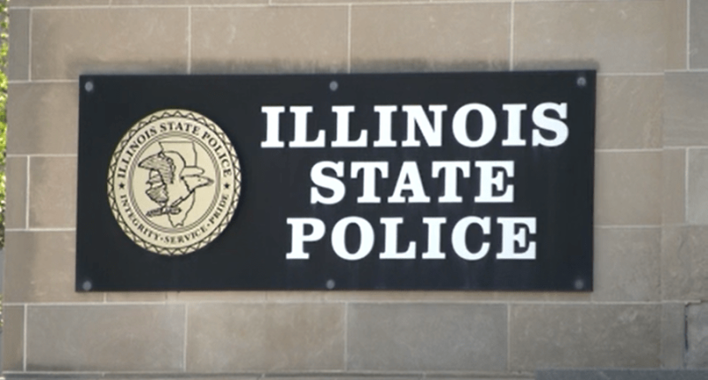 One injured, lane closed in I-57 rollover crash in Douglas Co.