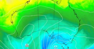 Modelled 850 hPa temperature and mean sea level pressure (MSLP) showing cold air being driven over southeastern Australia on Sunday, June 8, 2025.