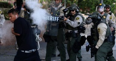 Protest curfews spread to Washington as LA arrests 'bad actors'
