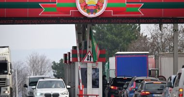 Cars waiting in line at a Transnistria-Moldova border crossing.