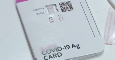 'Razor blade throat' symptom of new COVID variant called 'Nimbus' | What to know