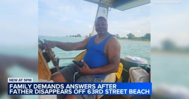 Robert Foster's loved ones hoping for miracle days after boater went missing in Lake Michigan at 63rd St. Beach, near Jackson Park