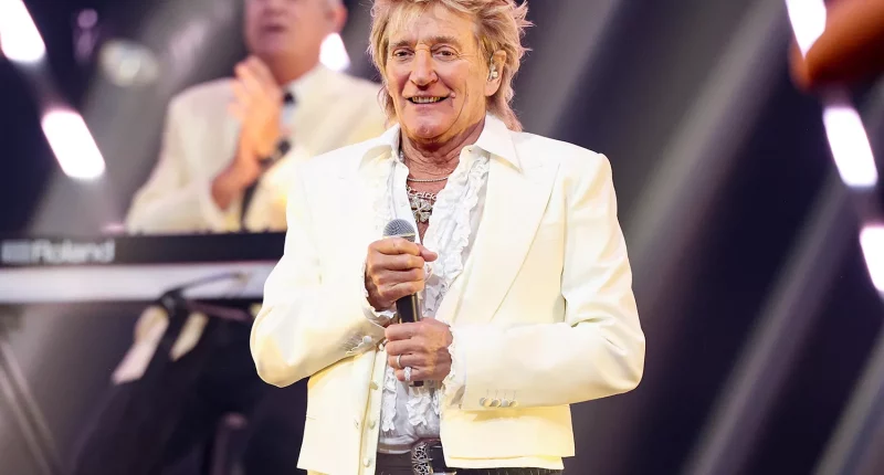 Rod Stewart Cancels Second Vegas Show on Doctor’s Orders: What Fans Should Know