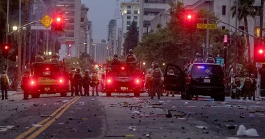 Rodney King riots officer says LA mayor acted ‘too late’ as anti-ICE violence engulfs city