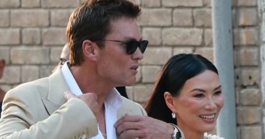 Rupert Murdoch's ex Wendi Deng is all smiles with charming Tom Brady