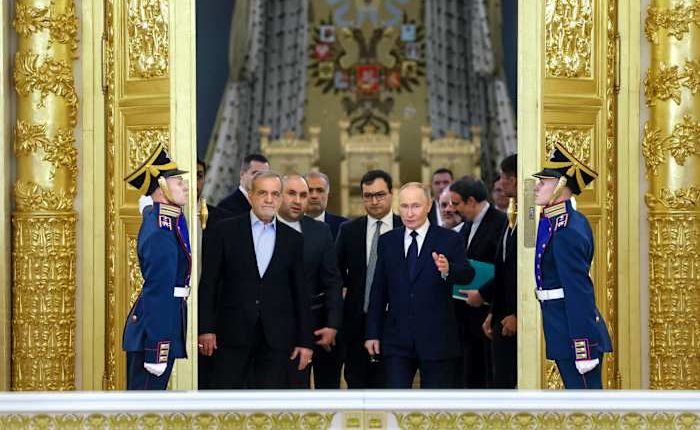 Russia’s strong ties with both Israel and Iran could help it emerge as a power broker