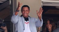 Sammy Sosa returns to Wrigley Field for first time in more than two decades