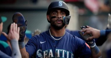 Seattle man charged with string of burglaries at the homes of NFL and MLB stars