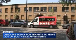 Several tenants move out of Chicago apartment building in 6100-block of South King Drive after 2-day notice to vacate