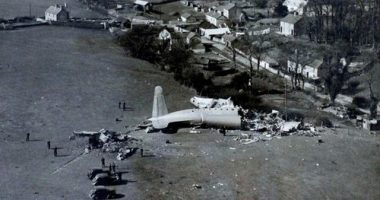 Sole survivors: How people live through plane crashes that kill everyone else