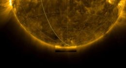 The first photos of the sun's south pole have been sent back to earth by a spacecraft.