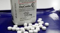 States agree to $7.4 billion settlement with Purdue Pharma in opioid litigation
