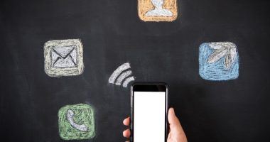 Sub at Seffner middle school used AirDrop to send students sexual images: HCSO