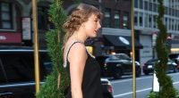 Taylor Swift fans fall for pregnancy rumours