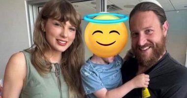 Taylor Swift makes surprise visit to children's hospital