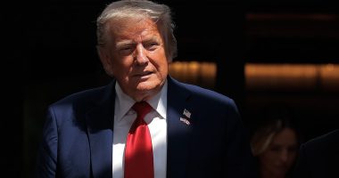 Trump gives terrifying warning to Iranians amid Israel's bombings