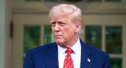 Trump is relying on a small circle of advisers as he weighs Iran strikes