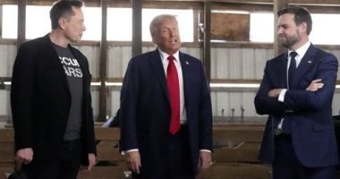 Trump threatens 'consequences' if Musk backs Democrats