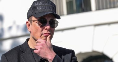 Trump vs Musk feud forces allies to take sides as questions swirl over Elon ‘olive branch’ and X rant fallout