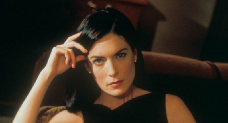 Twin Peaks alum, 55, makes rare public outing