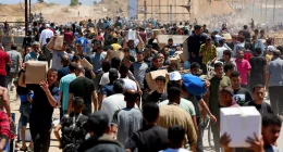 US-backed Gaza aid group pauses food distribution after days of violence
