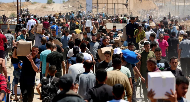 US-backed Gaza aid group pauses food distribution after days of violence