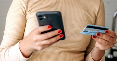 When it comes to saving, Gen Z asks: 'What's the point?' That's dangerous, expert says