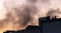 Will Israel's airstrikes cause the collapse of the Iranian regime?