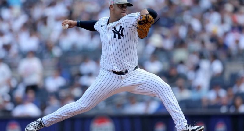 Yankees' Fernando Cruz throws bullpen session in expected final step before return
