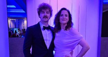 Aussie Olympic cult hero Raygun dazzles as she makes surprise appearance at glamorous sports ball
