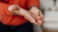 Change in your fingertips could be early sign of lung condition