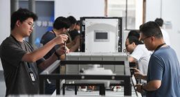 China's industrial profits plunge 9.1% in May