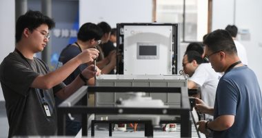 China's industrial profits plunge 9.1% in May