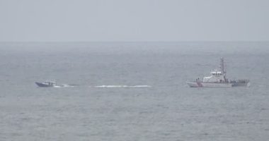 Coast Guard suspends search for 6 after plane crashes into ocean off San Diego