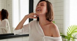 Daily bathroom habit can cut your stress and lower cortisol levels says counsellor