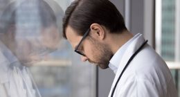Doctor reveals eerie symptom that could prove someone has less than a day to live