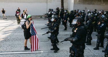 Doxing strikes nerve among federal agents