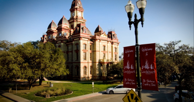 Group claims judge threatened arrests for 'No Kings' parade plans