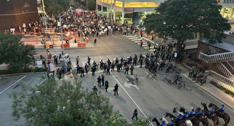 LIVE BLOG: 'No Kings' protests across Central Texas