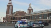 Man dead after argument, stabbing at Chicago's Navy Pier
