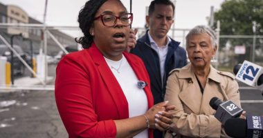 McIver indicted on 3 federal charges for 'forcibly impeding' officers at New Jersey immigration center