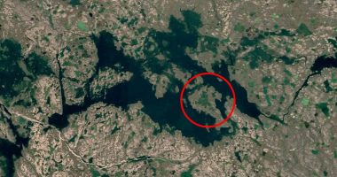 People left with a 'headache' after discovering bizarre island-in-a-lake-on-an-island-in-a-lake-on-an-island - as one vents 'my brain cells hurt'