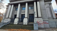 Premier denounces 'disgraceful' vandalism on Melbourne synagogue