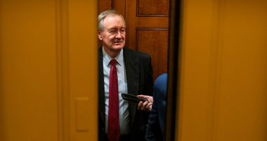 Senate GOP seeks to cut SALT cap, triggering fight with House