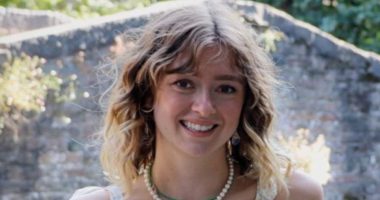 This is the terrifying truth about alternative cancer therapies - and what happened when I encountered the 'coaches' peddling the treatments that can cost young women like Paloma their lives: LIZ O'RIORDAN