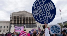 Trump administration rescinds emergency abortion guidance 