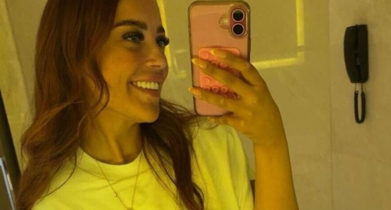 Woman in 'turkey teeth' makeover despite knowing they'll only last 10 years