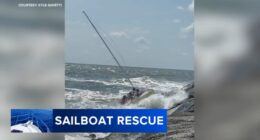 10 rescued from sinking sailboat after hitting rocks in Avalon, New Jersey