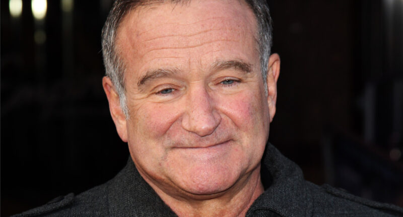 20 Times Robin Williams Broke People On Set