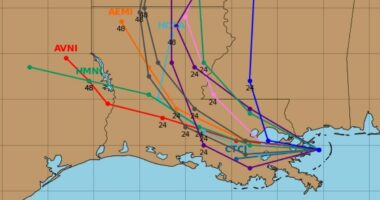 30 million Americans at risk as monster storm shifts path in new model